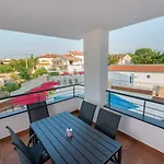 Anja 1st Floor * Peroj