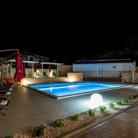 Anja 1st Floor Appartement *