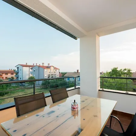 Appartement Anja 1st Floor *