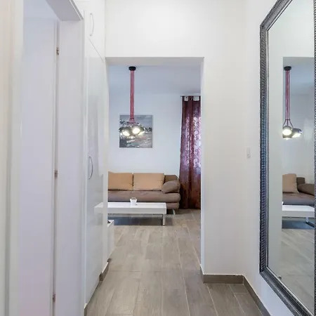 Anja 1st Floor