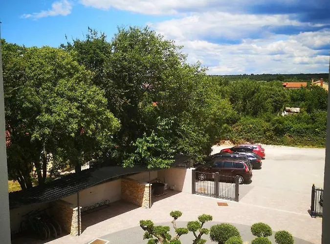 Anja 1st Floor 아파트