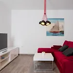 Anja 1st Floor * 페로이