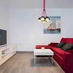 Anja 1st Floor Apartament *