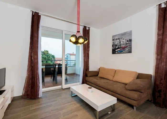 Anja 1st Floor *